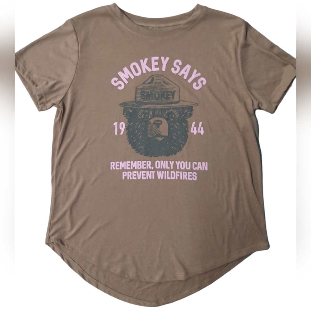 Womens Juniors Smokey the Bear Graphic Tshirt
